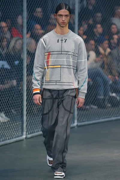 Look 51